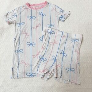 Stitchy Fish Pink Blue Bow Bamboo Pajama Set sz 7/8 - top and shorts, soft